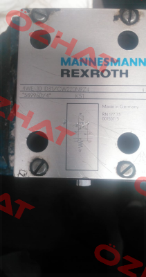 589960/4* - 4 WE 10 D31/CW220N9Z4 same as P/N: R900589960 Type: 4WE 10 D3X/CW230N9Z4  Rexroth